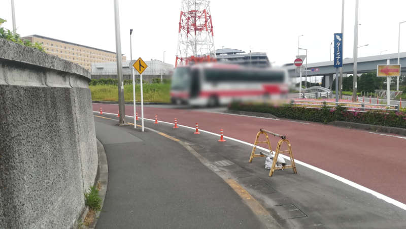 羽田空港　第2旅客ターミナル北ピア前歩道